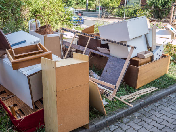 Best Commercial Cleanout Services  in Swisher, IA